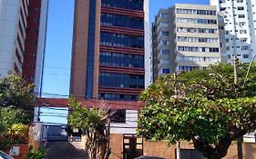 Condomínio Barra Sammer Flat